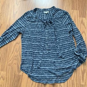 Lightweight 3/4 sleeve top